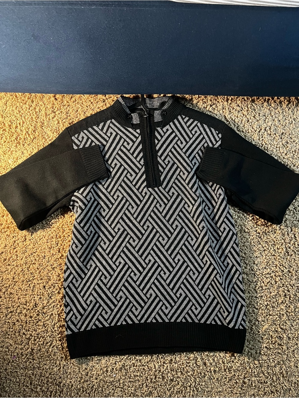 Men's Black & Gray Geometric Half-Zip Knit Sweater